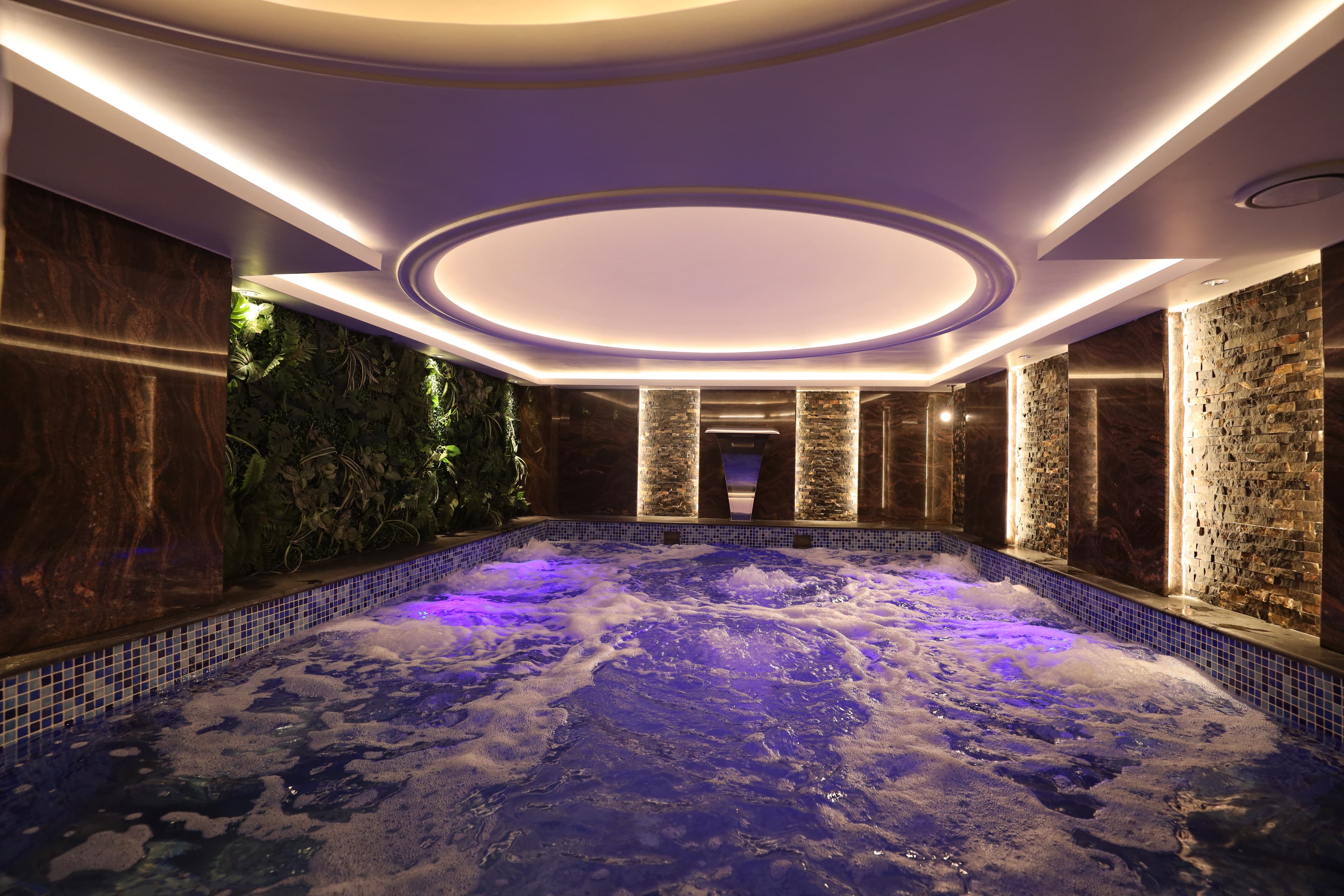 Jacuzzi
