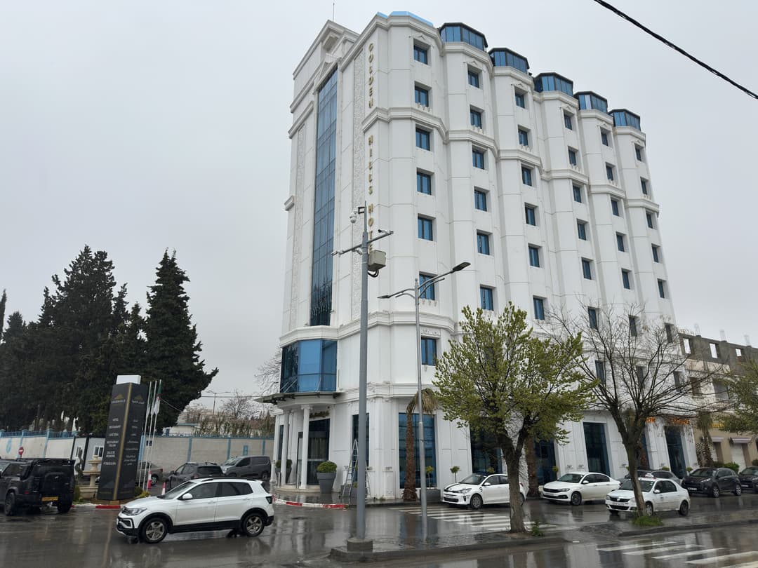hotel Golden Hills